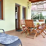 Zoeldalma Apartmanhaz 巴拉顿诺尔马迪