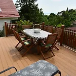 Zoeldalma Apartmanhaz 公寓 *