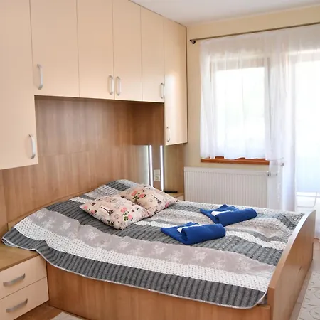 Apartament Zoeldalma Apartmanhaz *