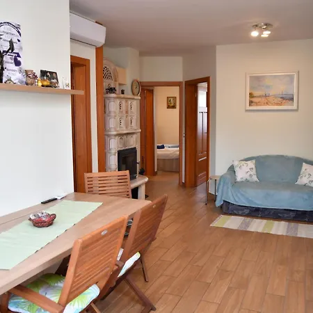 Zoeldalma Apartmanhaz Apartment Balatonalmadi