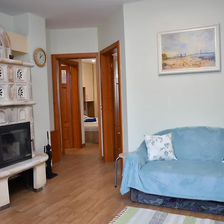 Apartment Zoeldalma Apartmanhaz