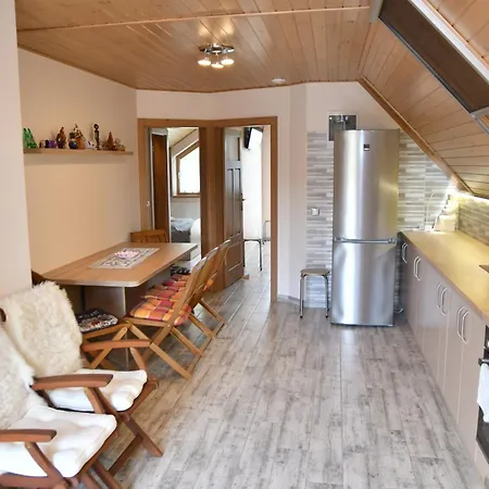 Apartament Zoeldalma Apartmanhaz