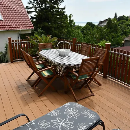 Zoeldalma Apartmanhaz Apartament *