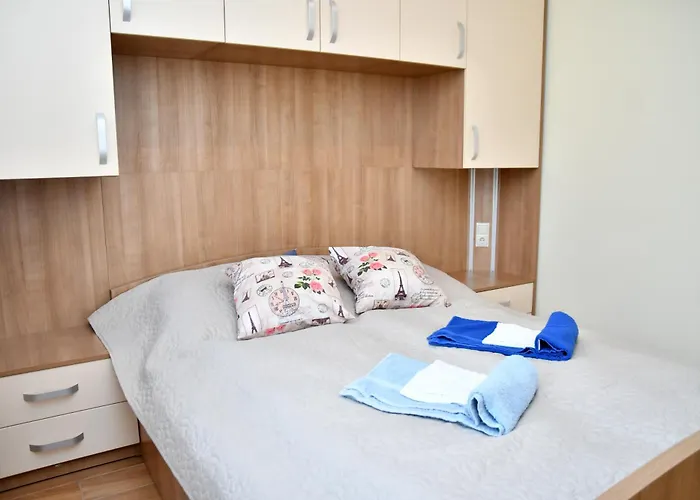 Zoeldalma Apartmanhaz Apartment *