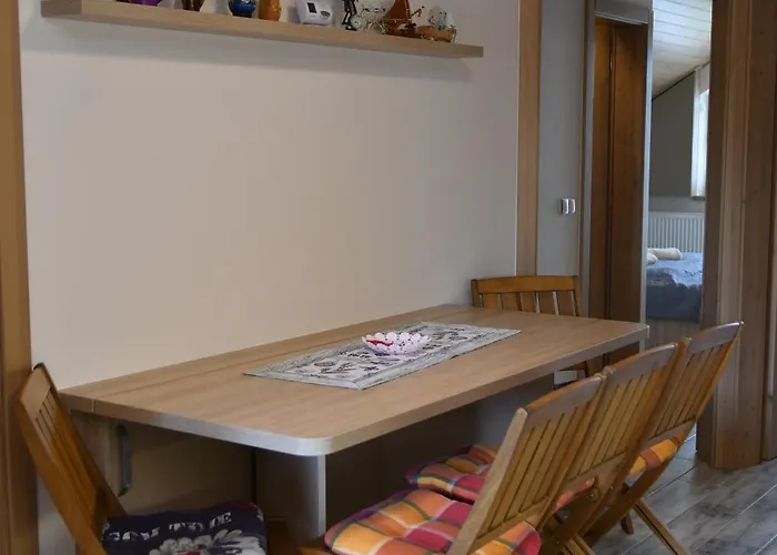 Zoeldalma Apartmanhaz Apartment Balatonalmádi