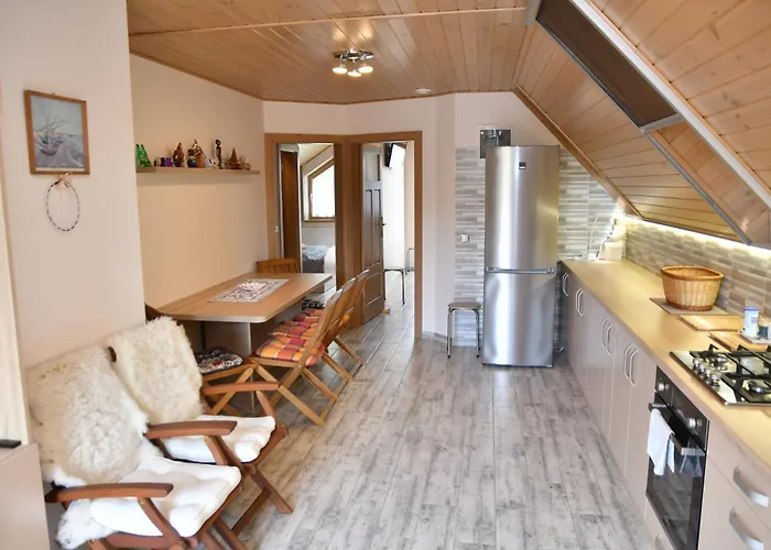 Apartment Zoeldalma Apartmanhaz