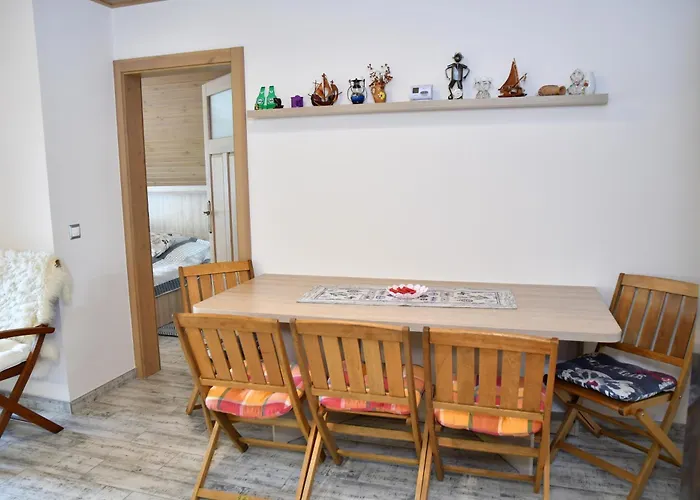 Zoeldalma Apartmanhaz Apartment Balatonalmádi